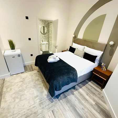 London Beautiful Suites Rooms Top Location Exterior photo