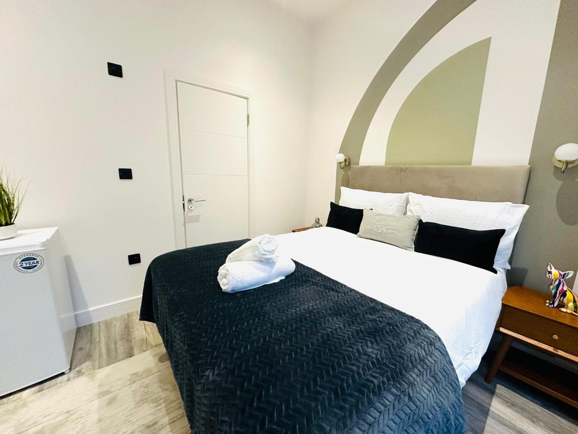 London Beautiful Suites Rooms Top Location Exterior photo